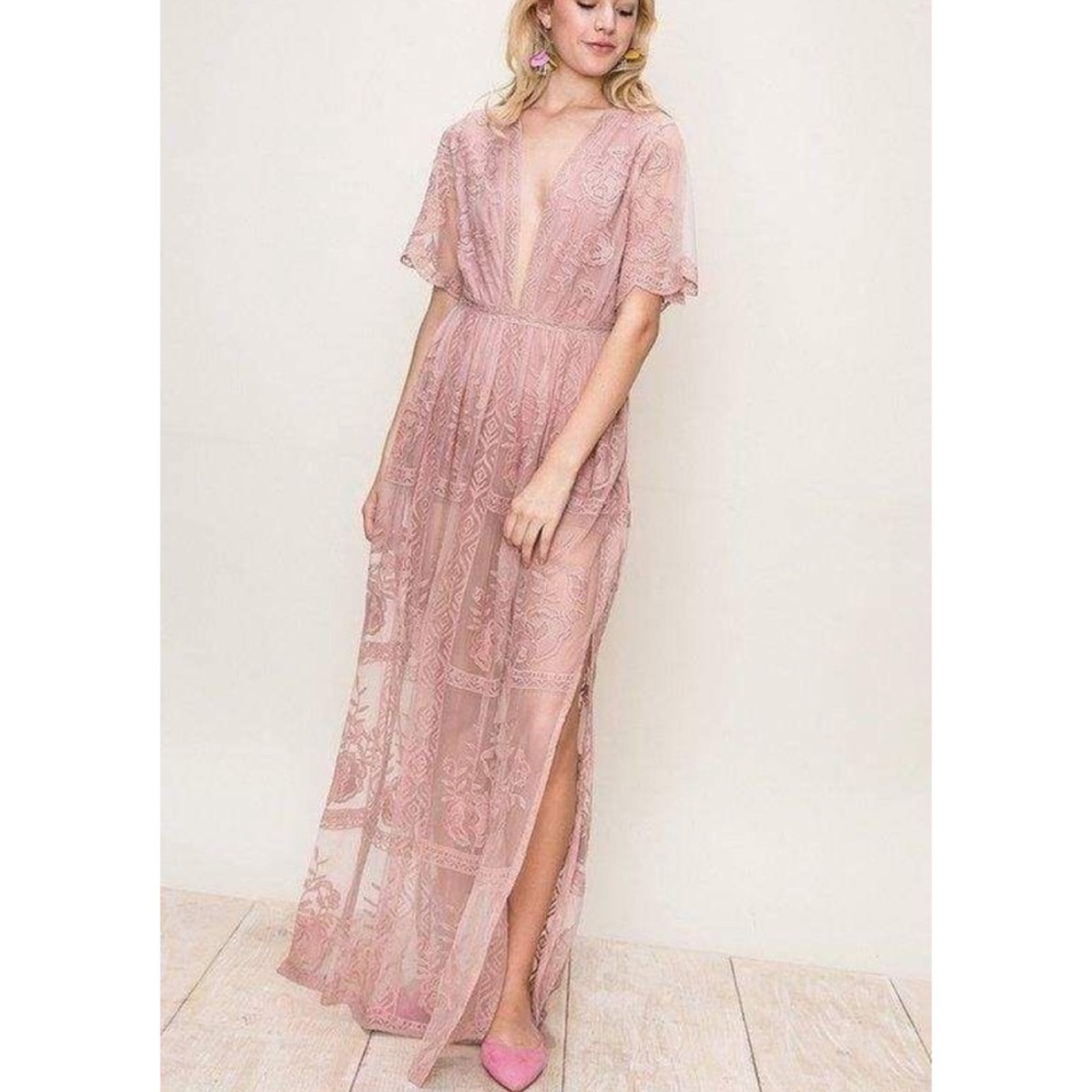 Gemma Lace Maxi Dress